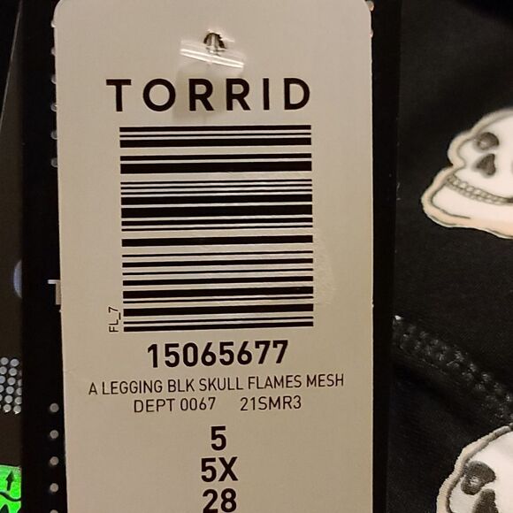 5X 28W Torrid Wicking Active Legging  Black Flames Skull Punk Mesh Panel pocket, - Picture 10 of 11